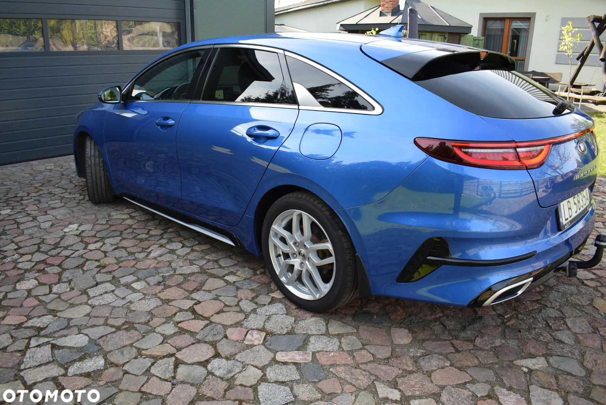 Kia ProCeed - 11