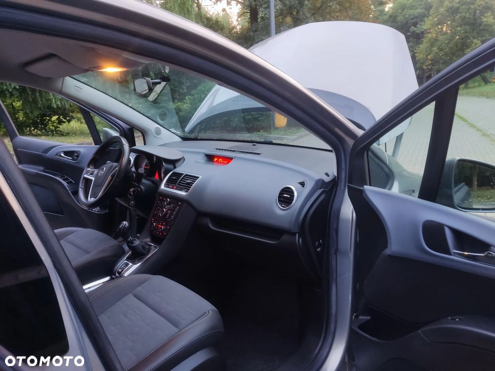Opel Meriva 1.4 T Enjoy S&S - 22