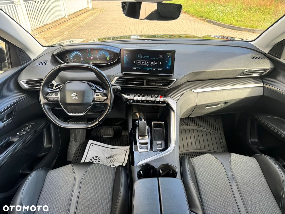 Peugeot 3008 1.6 PureTech HYbrid Allure S&S EAT8 - 8