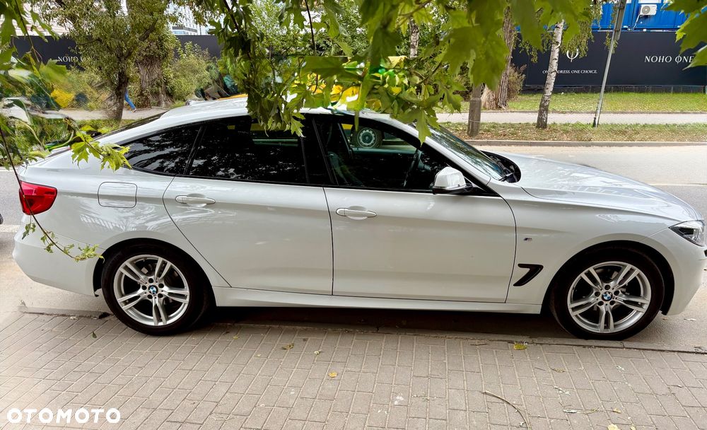 BMW 3GT 320i - 2