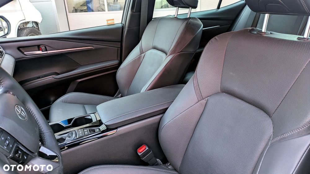 Toyota Camry 2.5 Hybrid Dynamic Force Executive e-CVT - 11