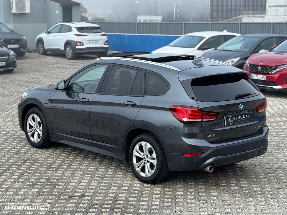 BMW X1 xDrive25e Sport Line - 8