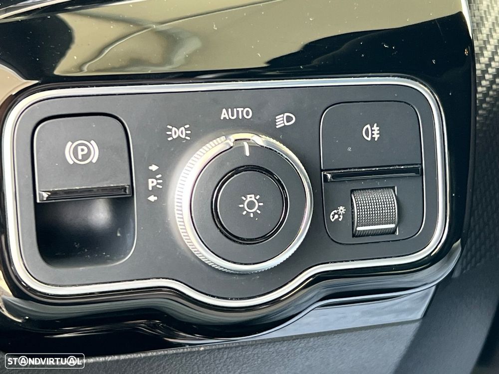 Mercedes-Benz A 180 d Style - 17