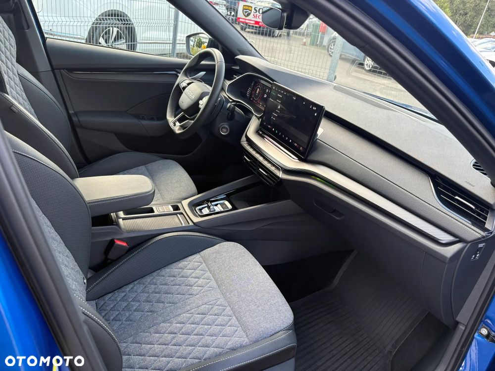 Skoda Octavia 1.5 TSI mHEV Sportline DSG - 28