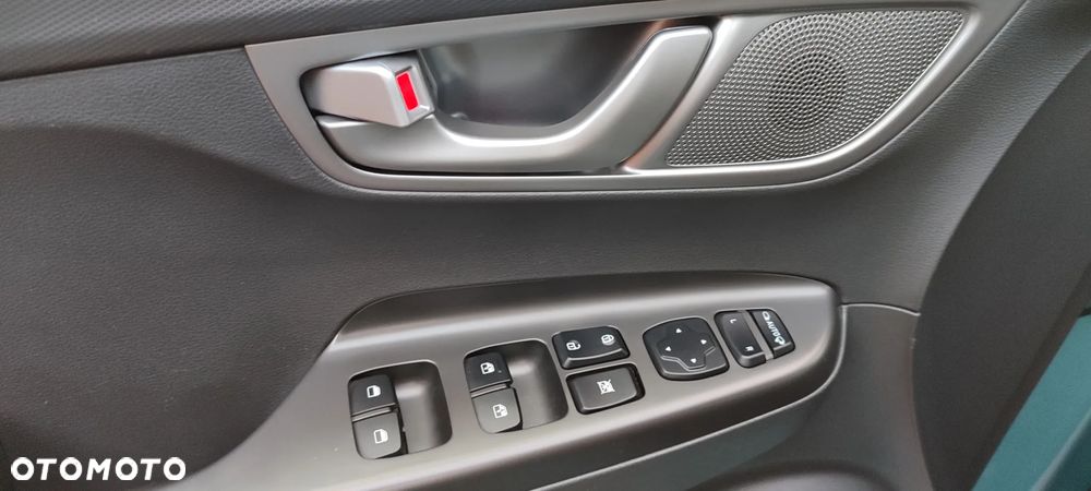 Hyundai Kona 39kWh Executive - 23