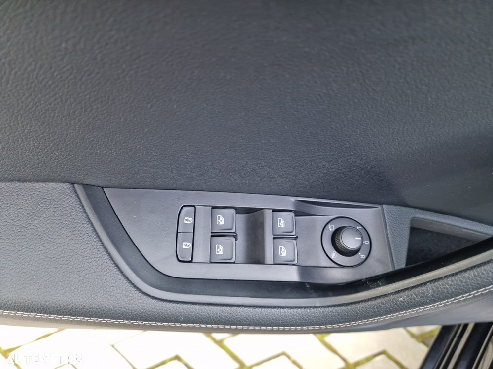 Skoda Superb 2.0 TDI DSG Premium Edition - 10