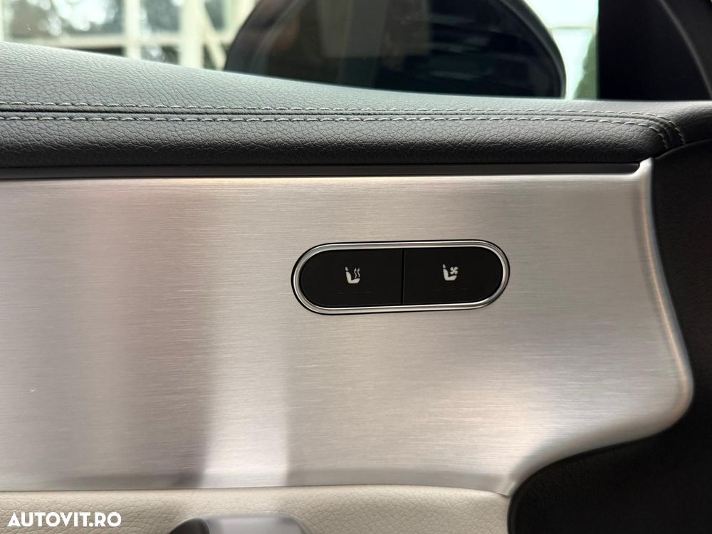 Mercedes-Benz CLA 220 4Matic 7G-DCT AMG Line - 31