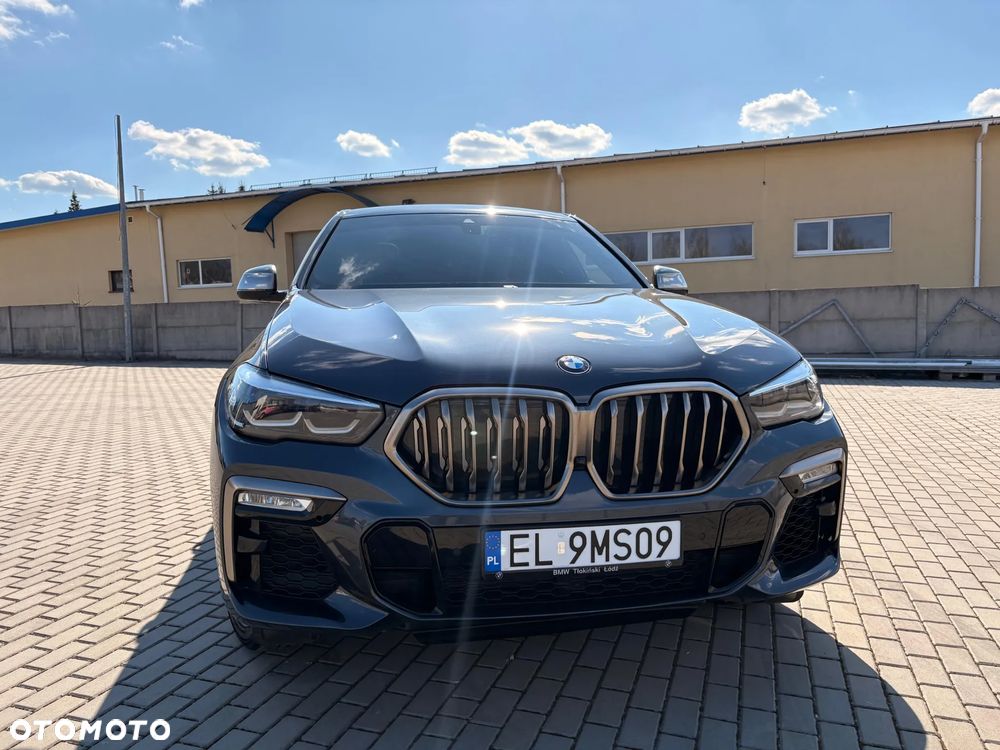 BMW X6 M50i - 4