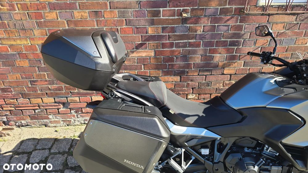 Honda NT - 31