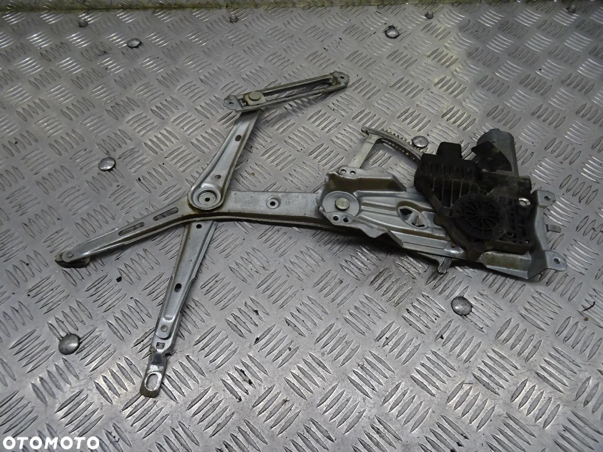 OPEL ASTRA G II 5D 98-09 1.7 DTI PODNOŚNIK SZYB PRAWY LEWY PRZÓD 90521876 - 2