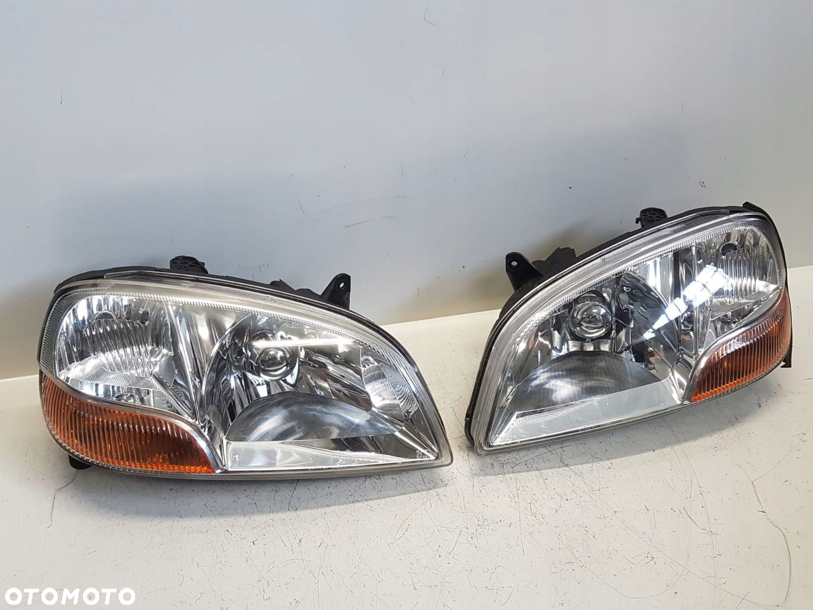 SUZUKI IGNIS 00- LAMPA LEWA PRZÓD PRZEDNIA EUR - 2