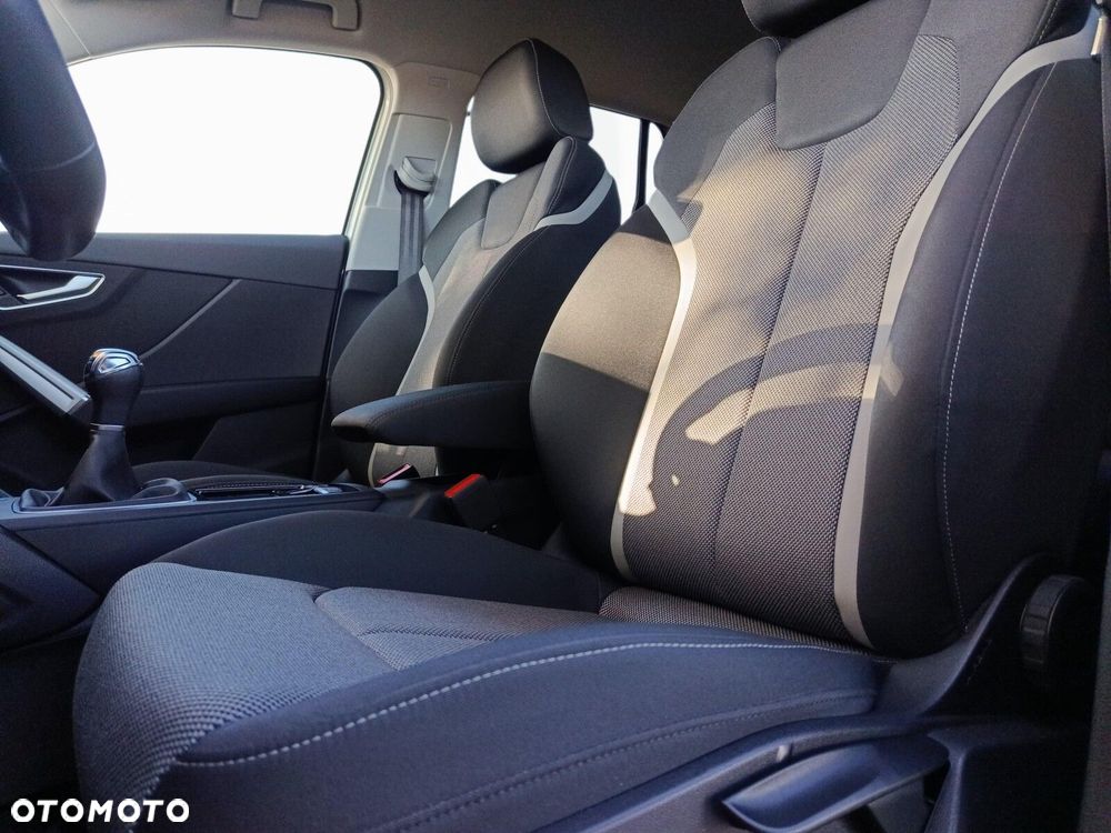 Audi Q2 30 TFSI Advanced - 13
