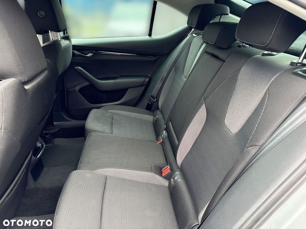 Skoda Octavia 1.5 TSI ACT Ambition - 16