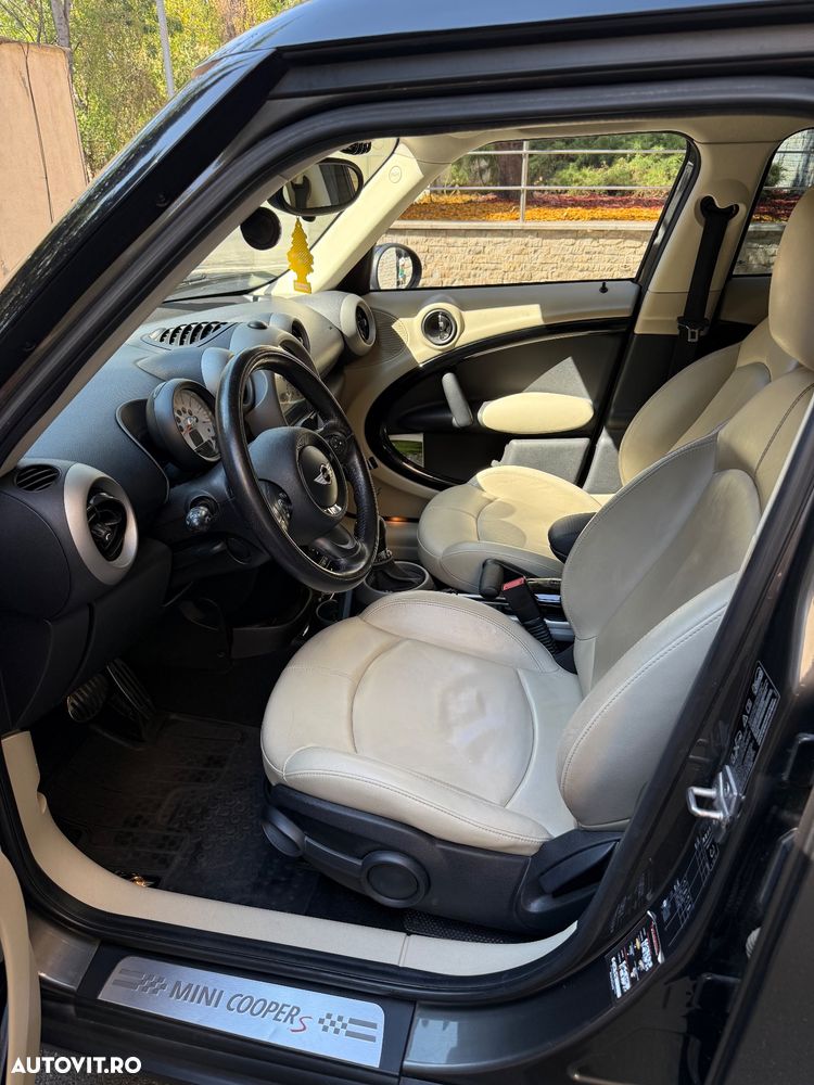 Mini Countryman - 14