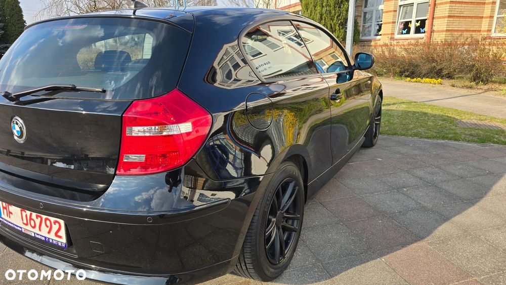 BMW Seria 1 116i Edition Sport - 22