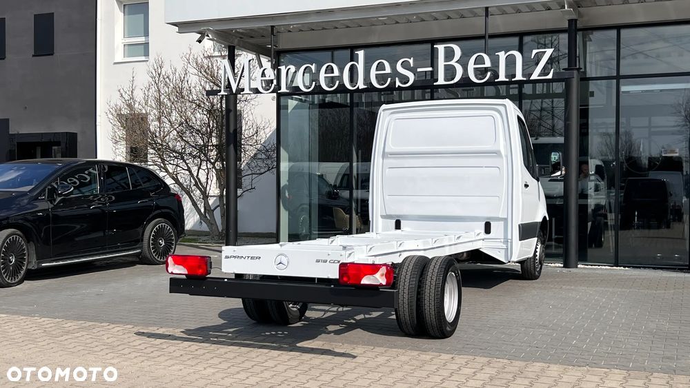 Mercedes-Benz Sprinter 519 CDI - 11