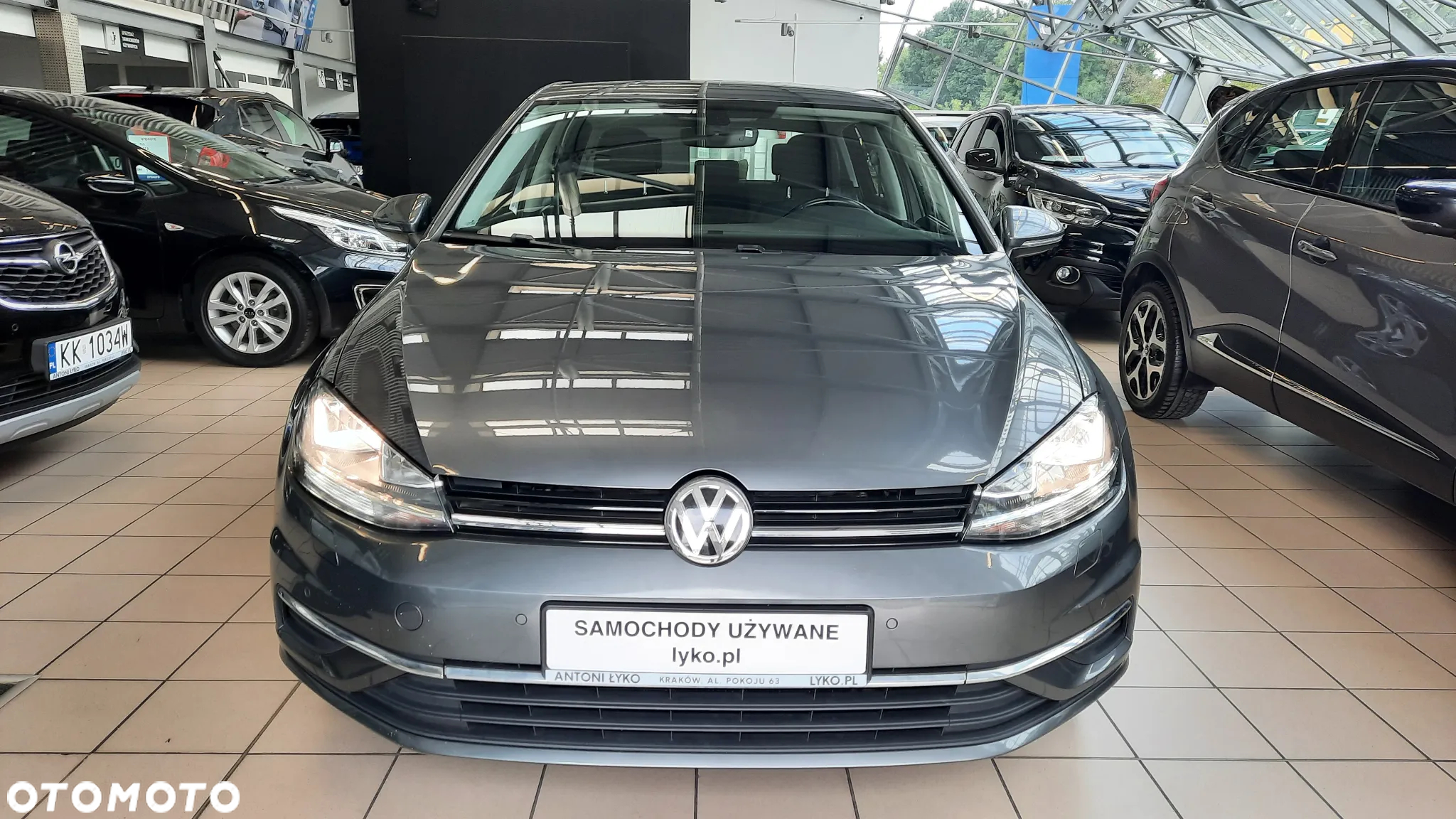 Volkswagen Golf 1.0 TSI (BlueMotion Technology) Comfortline - 2