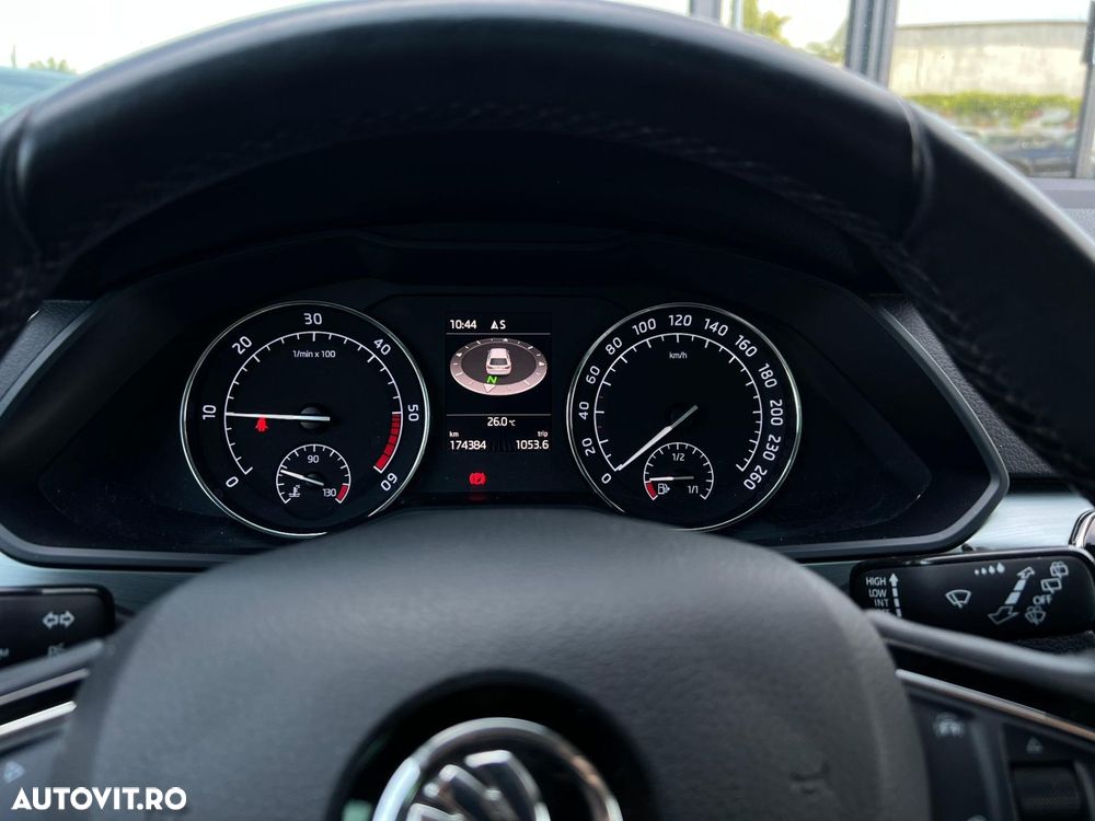 Skoda Superb - 20