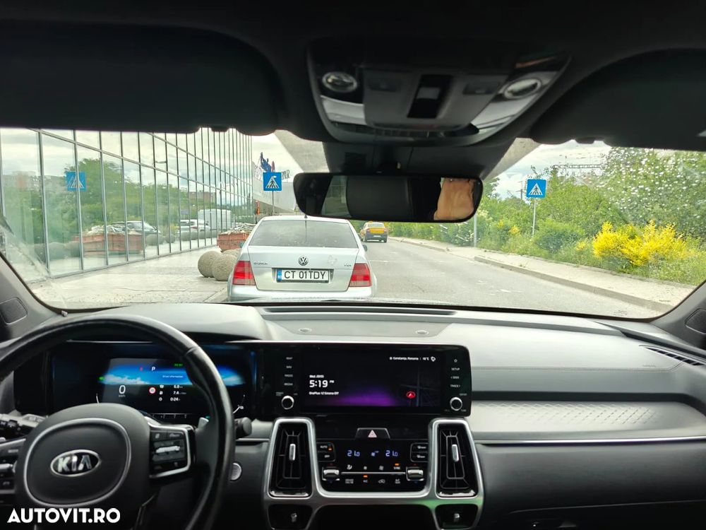 Kia Sorento 1.6 T-GDI HEV 6AT 4x4 7P Premium+ - 8