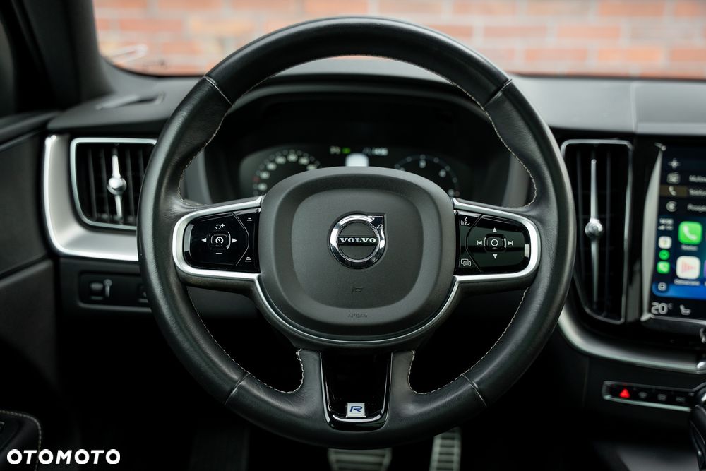 Volvo XC 60 - 30