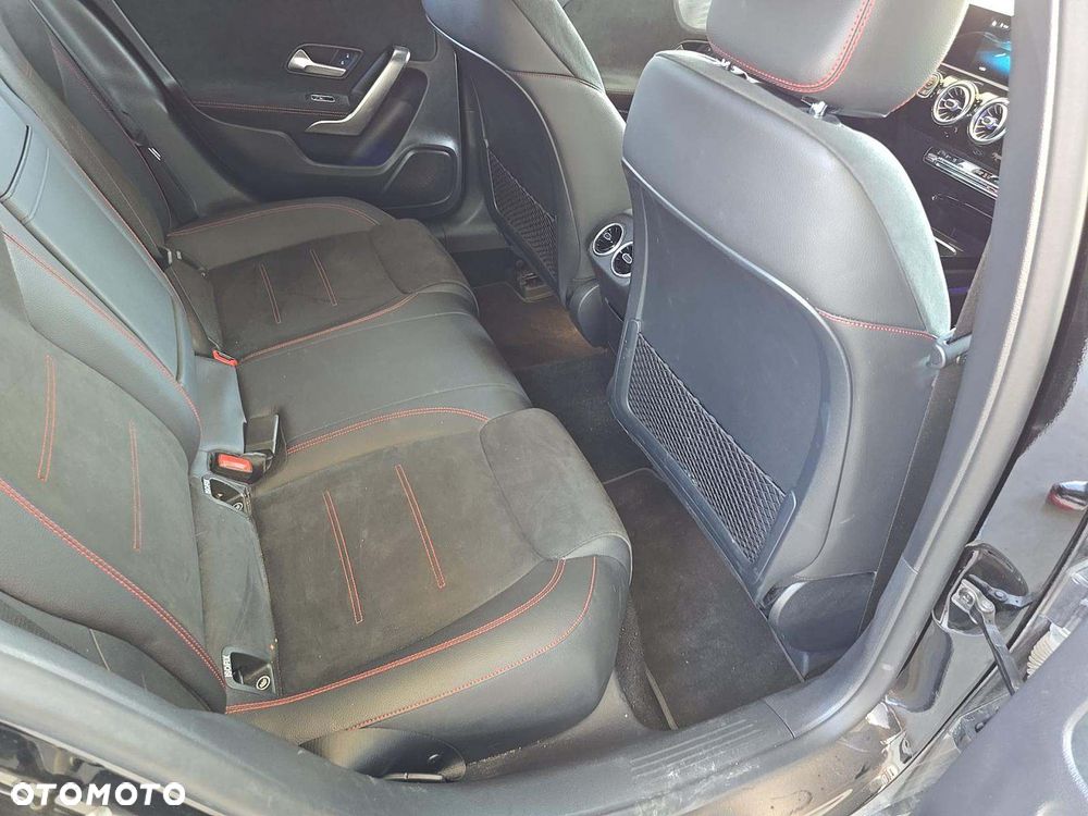 Mercedes-Benz Klasa A 220 4Matic 7G-DCT AMG Line - 8