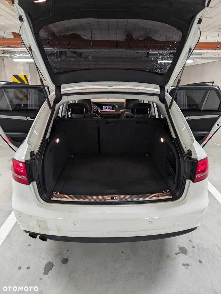 Audi A4 Avant 2.0 TDI Multitronic - 26