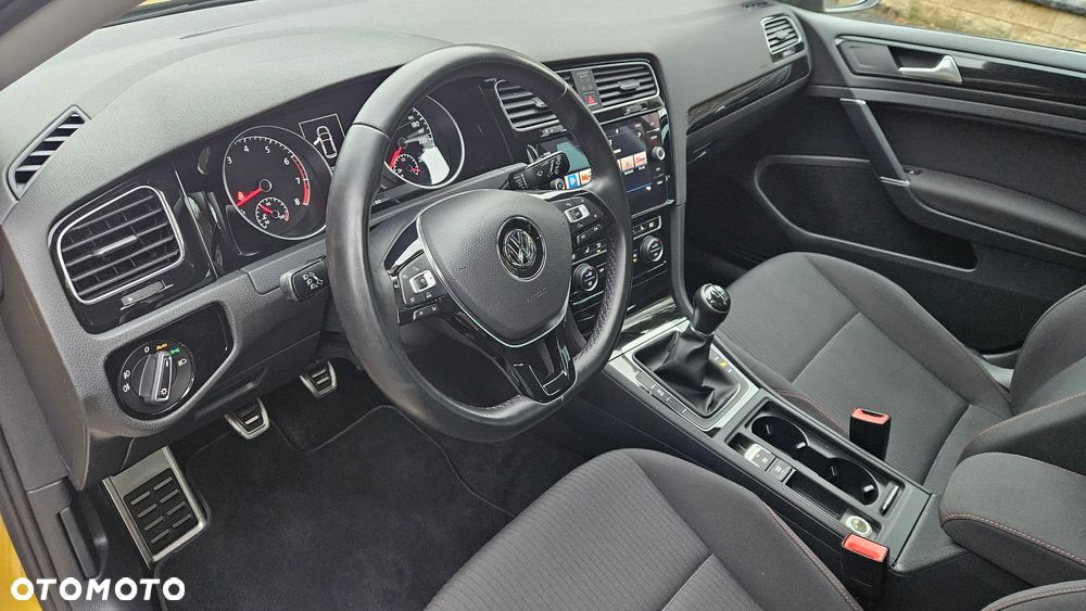 Volkswagen Golf 1.4 TSI Sound - 16