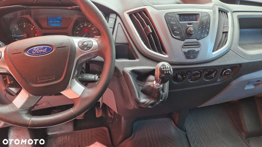 Ford TRANSIT BRYGADOWKA DOKA  stan bdb KLIMA 7 osobowy  nie wymaga wkładu - 8