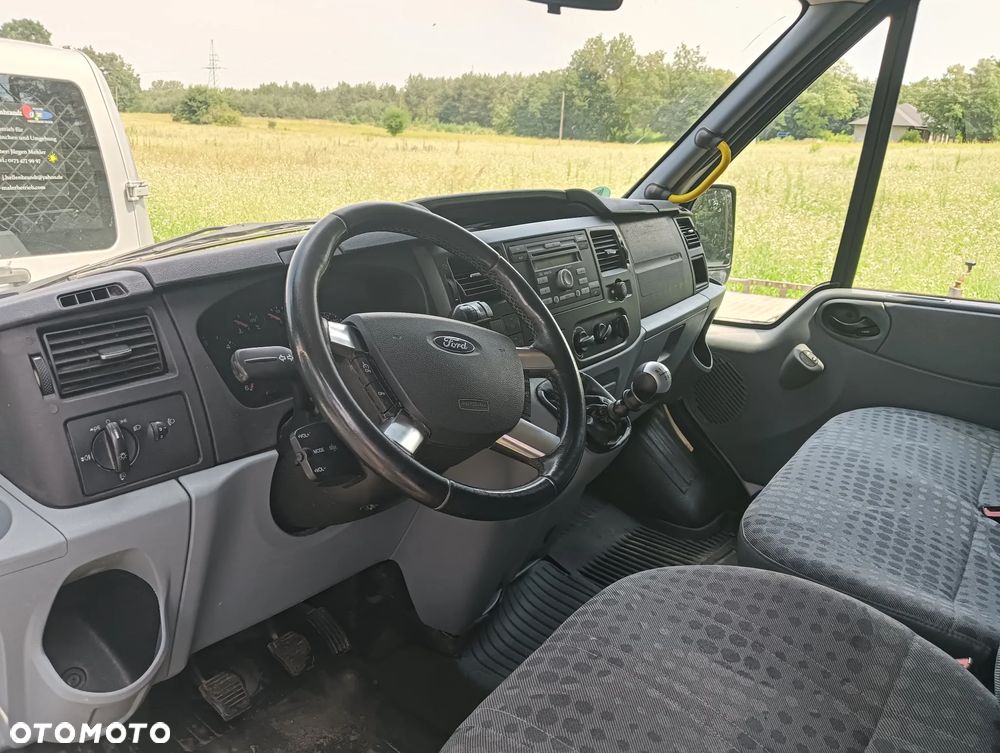 Ford Transit TURNEO - 10