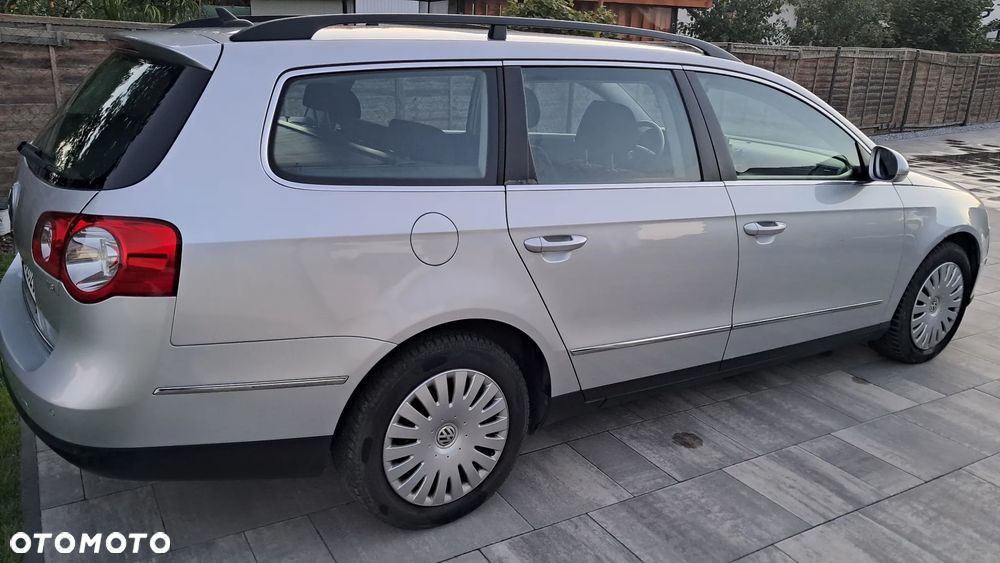 Volkswagen Passat - 3