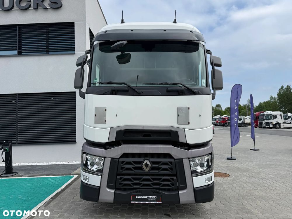 Renault T440 SleeperCab / Standard / Lodówka - 2