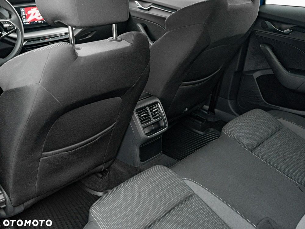 Skoda Octavia 2.0 TDI Ambition DSG - 24