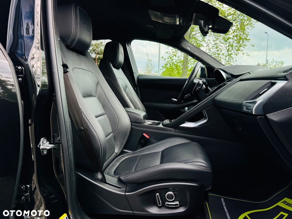 Jaguar E-Pace D165 AWD R-Dynamic HSE - 34