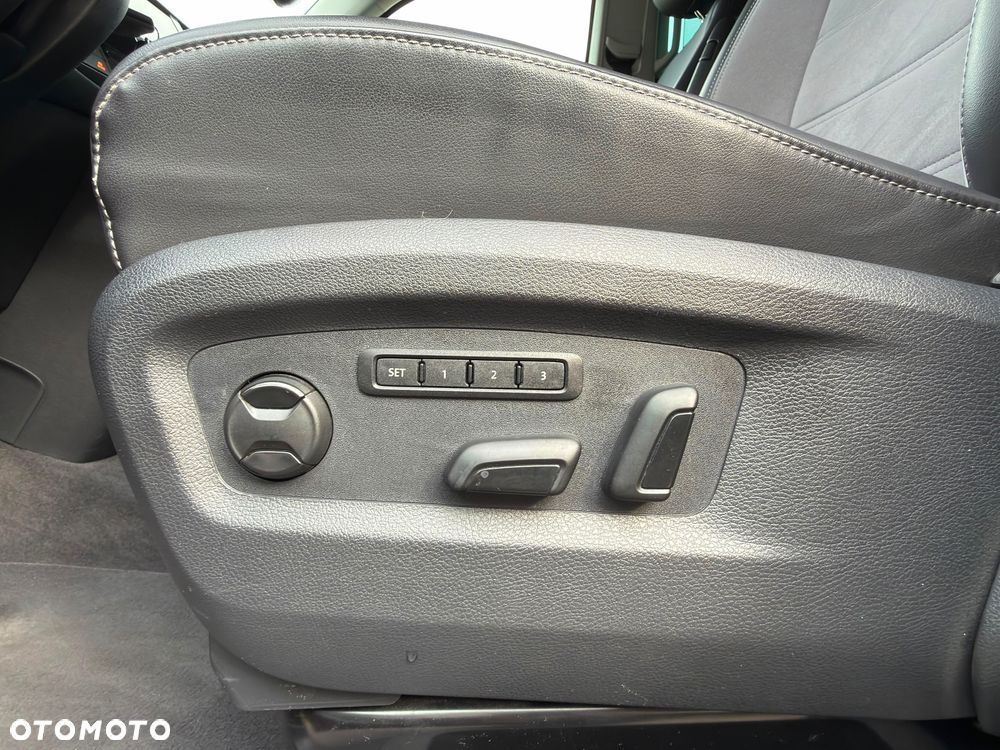 Volkswagen Multivan 2.0 BiTDI L1 Highline 4Motion DSG - 15