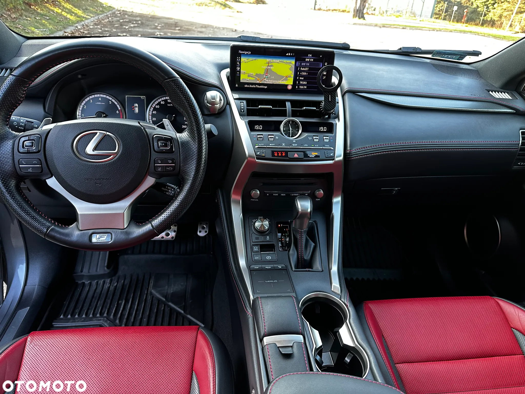 Lexus NX 300 F Sport AWD - 4