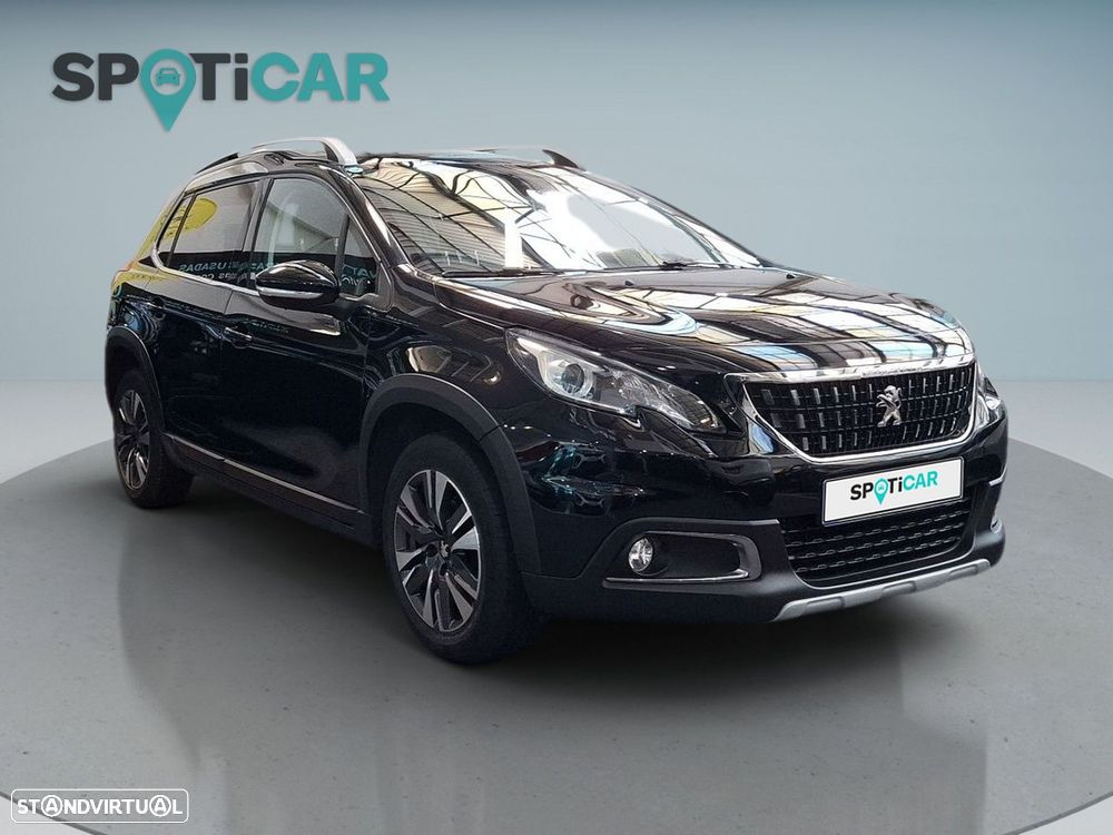 Peugeot 2008 1.2 PureTech Allure - 3