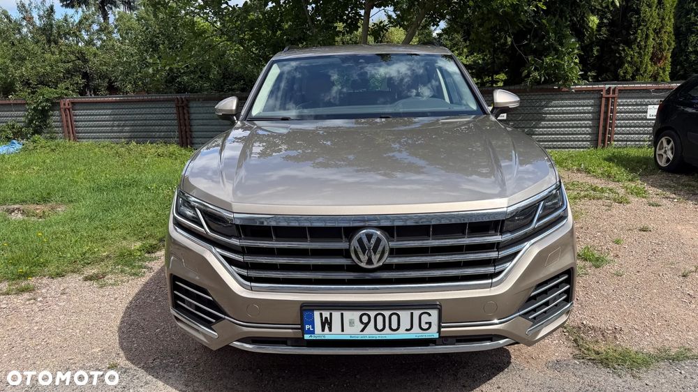 Volkswagen Touareg - 2