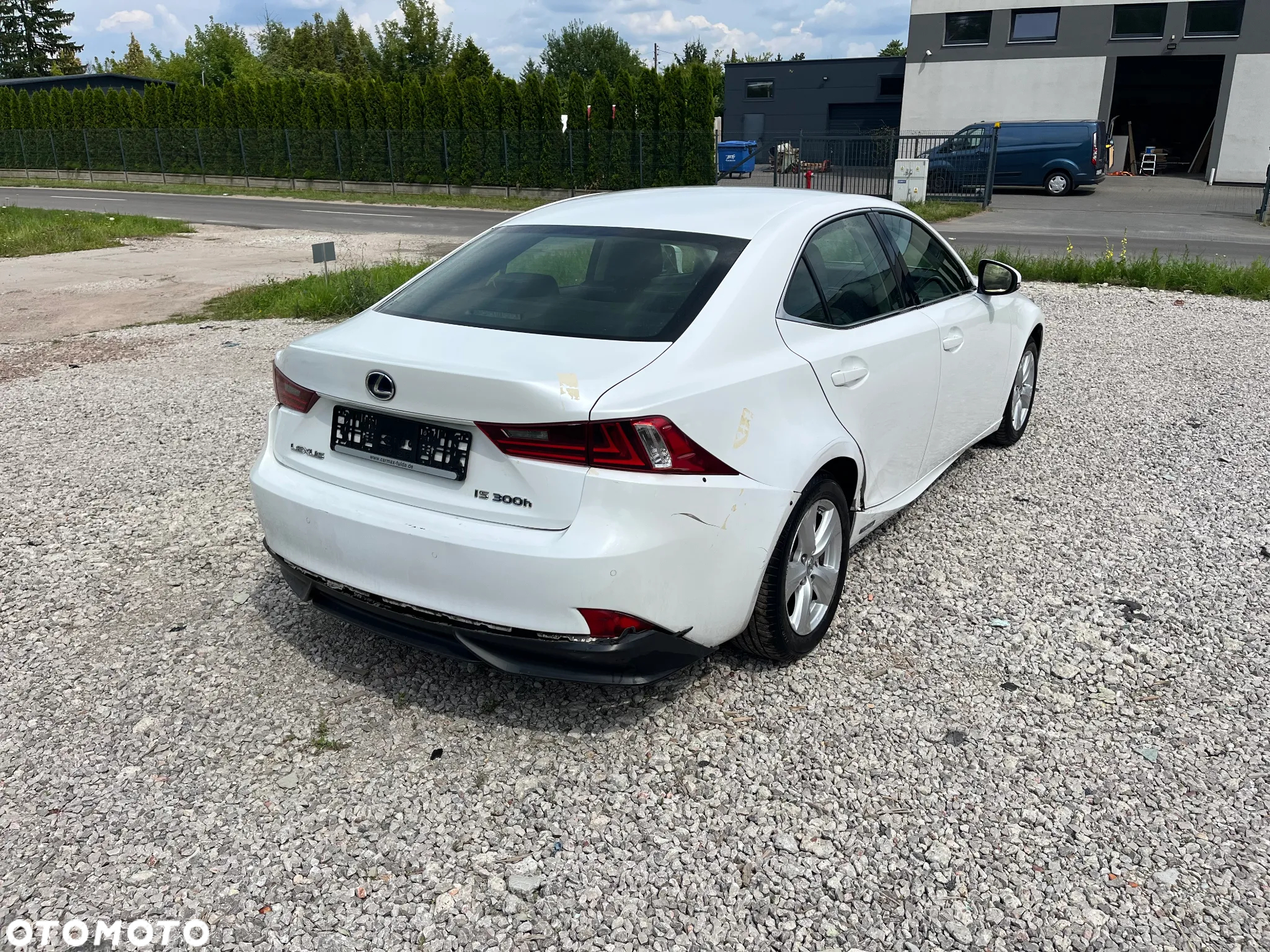 Lexus IS 300h Business - 8
