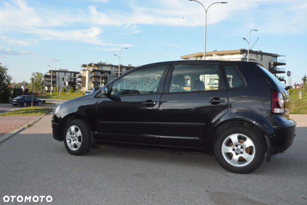 Volkswagen Polo 1.4 16V Trendline - 6