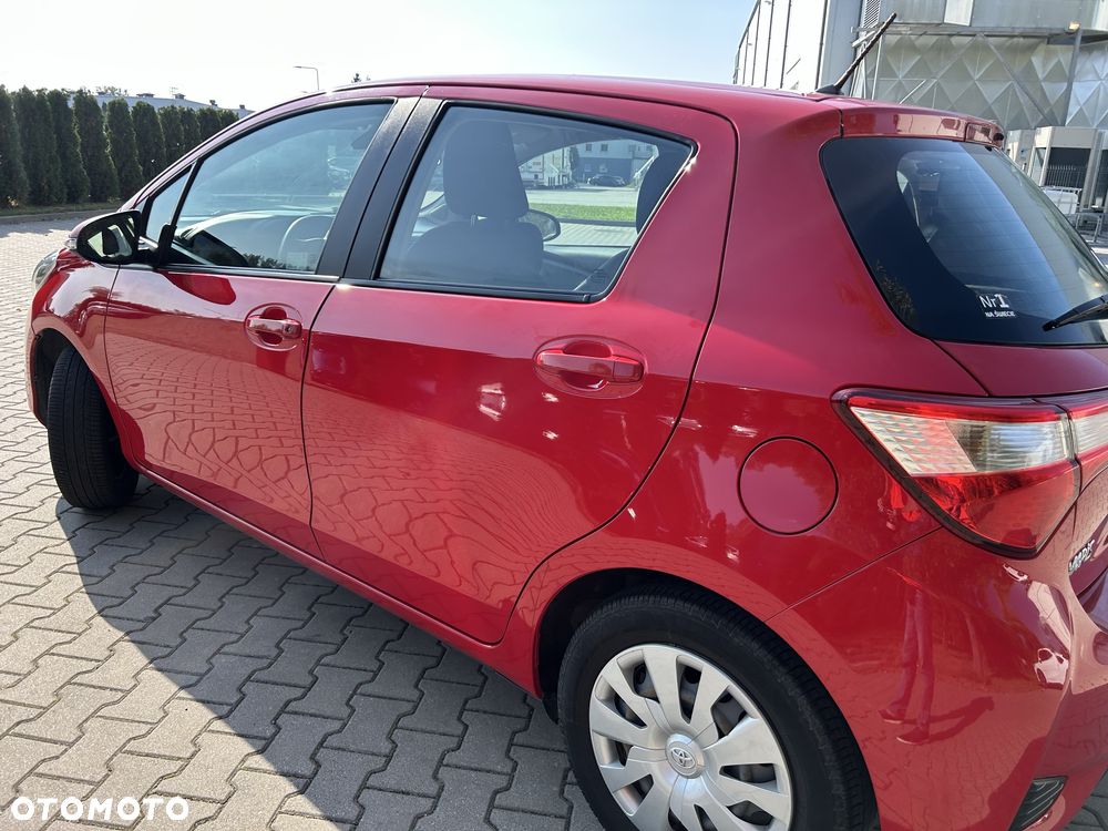Toyota Yaris - 4