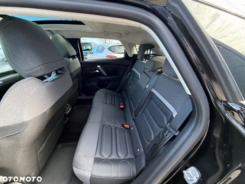 Citroën C4 1.2 PureTech Max S&S EAT8 - 21