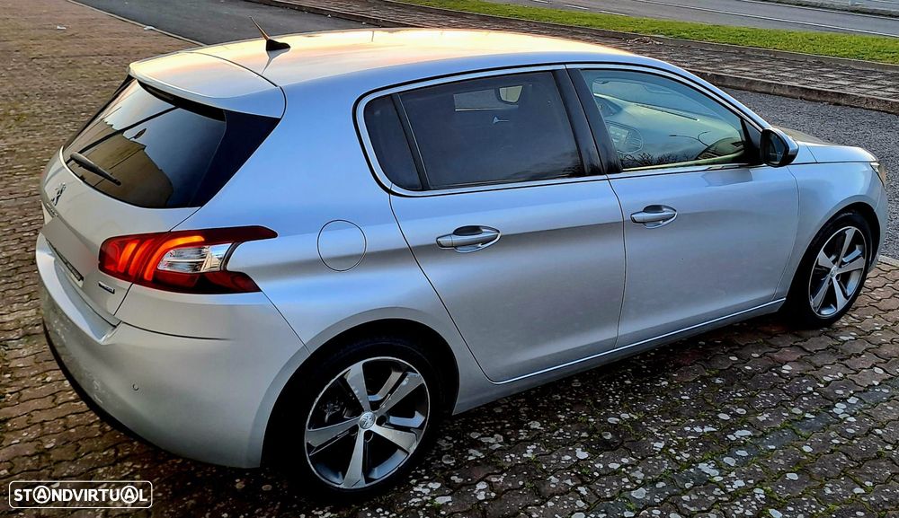 Peugeot 308 1.6 BlueHDi Active J17 - 15