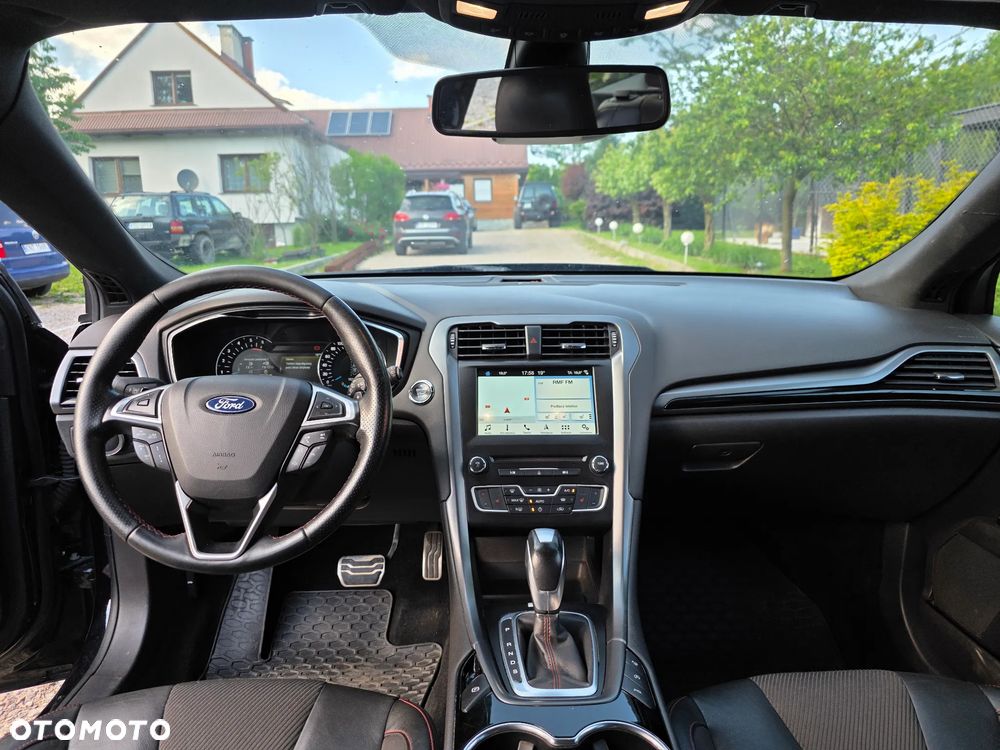 Ford Mondeo 2.0 TDCi ST-Line PowerShift - 13