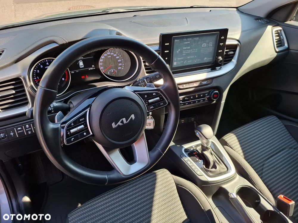 Kia Ceed 1.5 T-GDI M DCT - 17