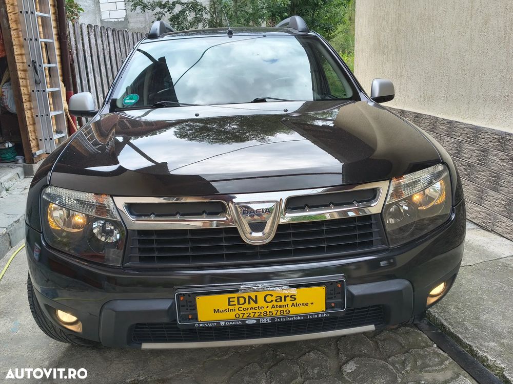 Dacia Duster 1.6 16V 4x4 Prestige - 9