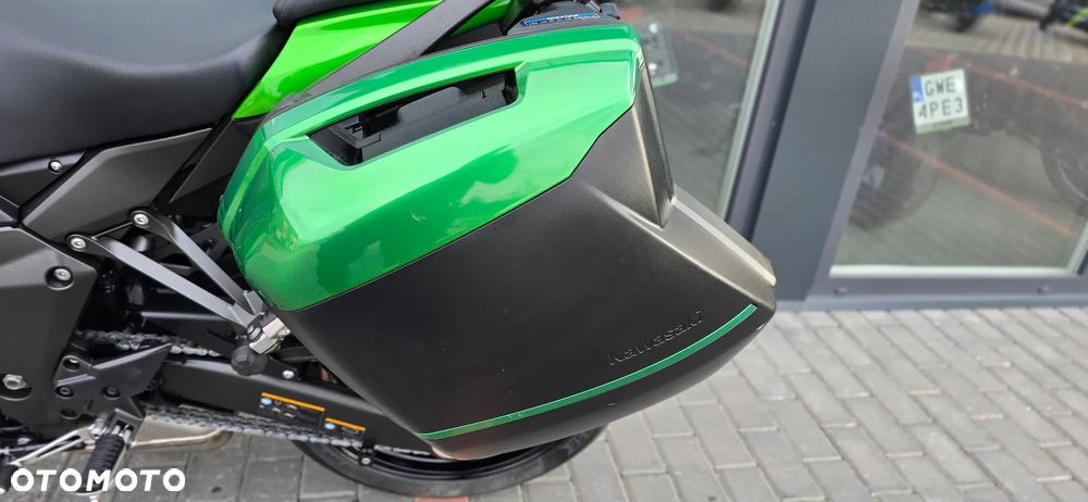 Kawasaki Ninja 1000 SX - 37