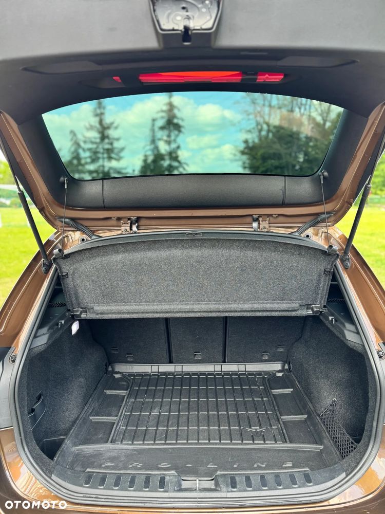 BMW X1 xDrive20d - 12