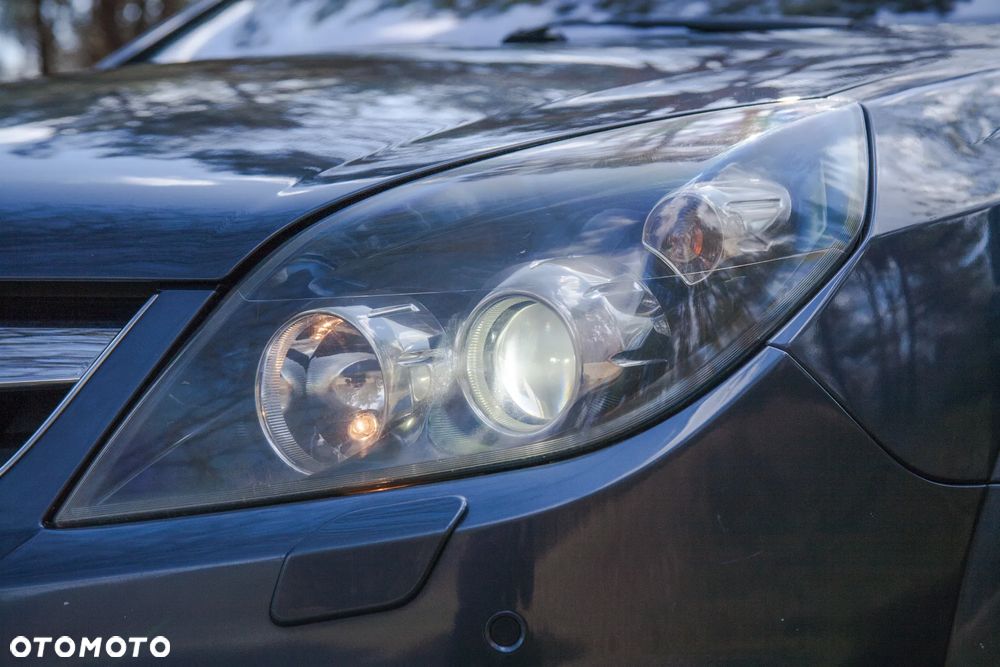 Opel Signum 2.0 T Sport - 24