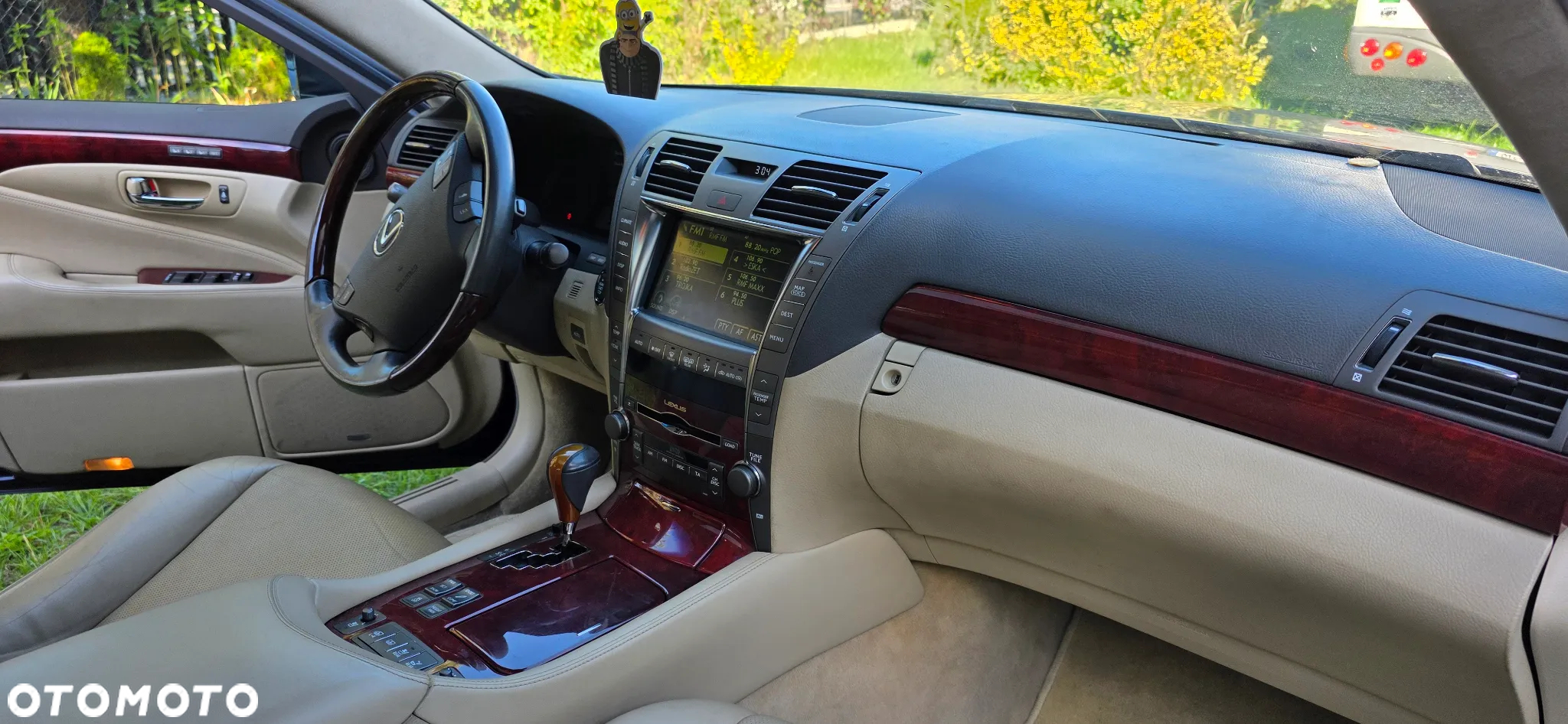 Lexus LS 460 - 21