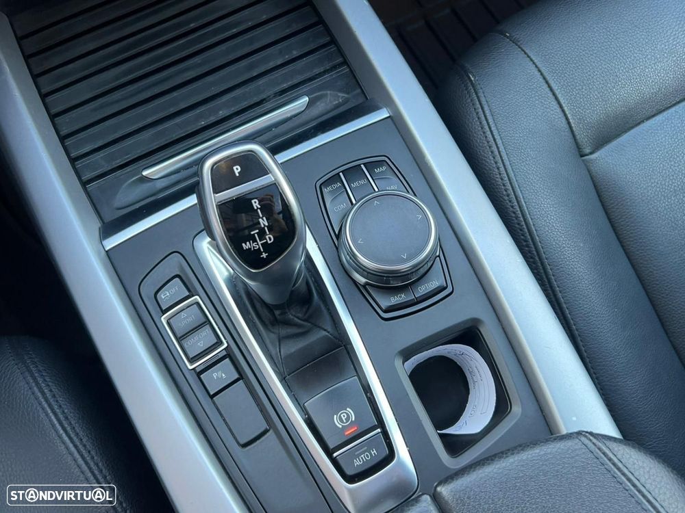 BMW X5 25 d sDrive Comfort 7L - 16